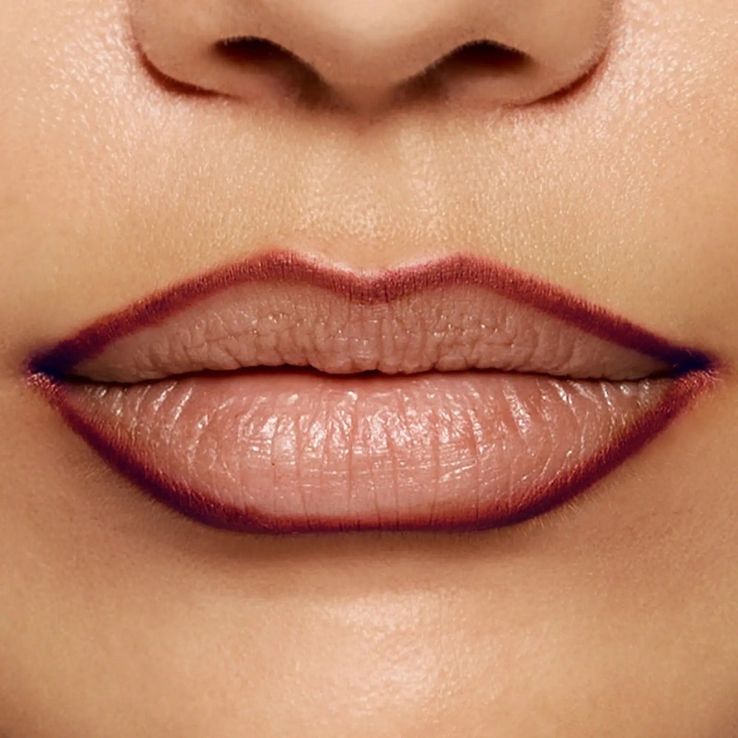 🔥BUY 1 GET 1 FREE (2PCS) - 2026 NEW 💥Easy Glide Lip Liner — Creamy, Blendable Color with Smooth Application