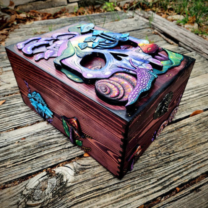 Skull & Nature Hidden Key Box