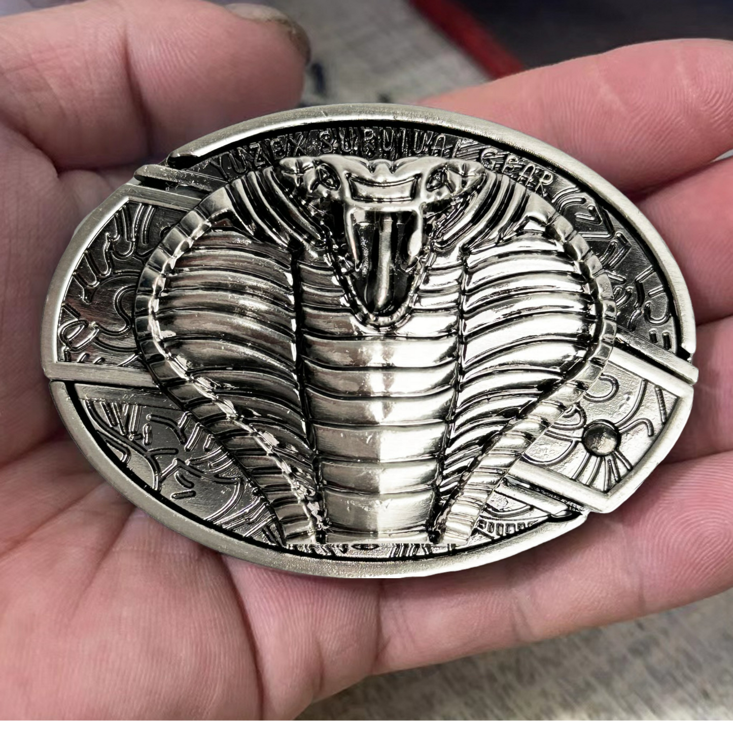 (New Arrival) Fashion Punk Genuine Leather Belt With Knife - Cobra