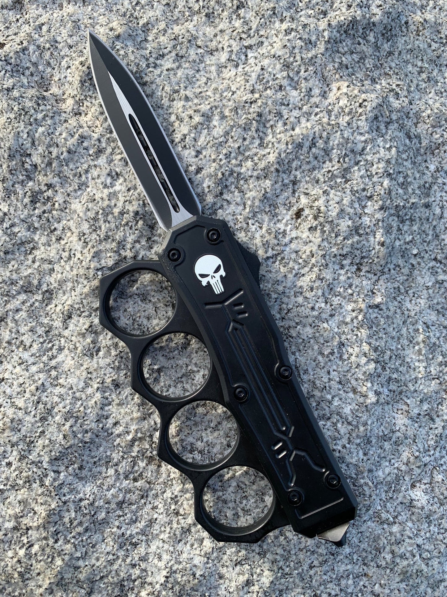 Spartan Punisher Skull Knuckle OTF Knife